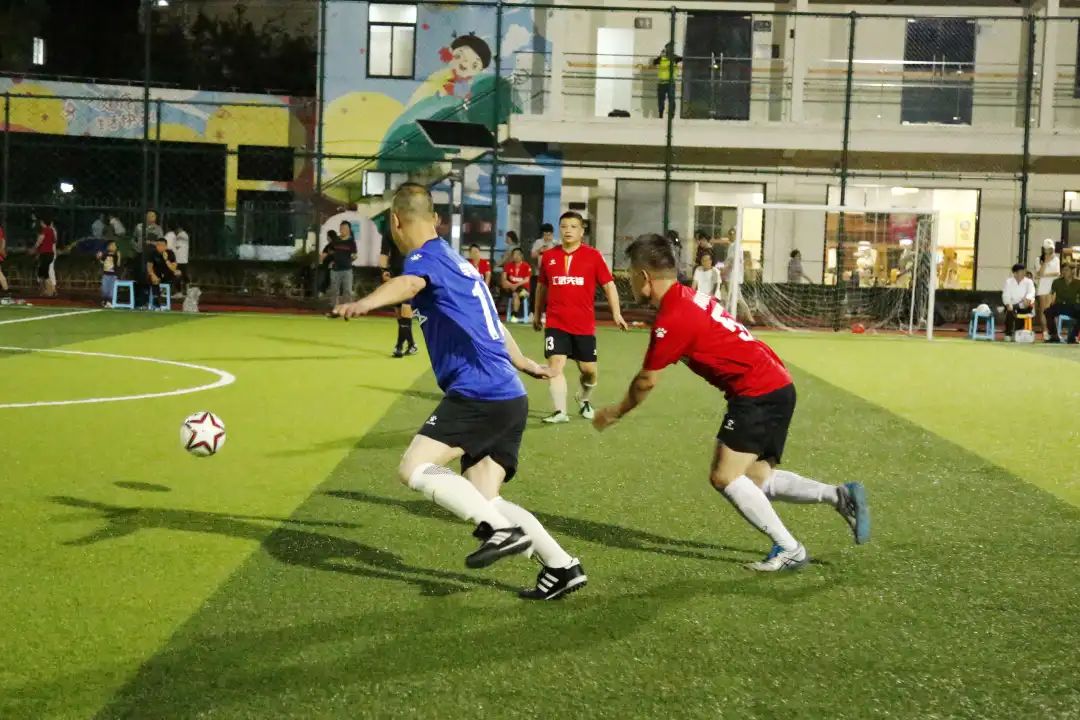 够劲！过瘾！康健第一届“康乐杯”足球邀请赛你看了吗？