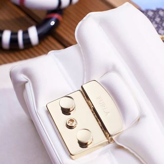 furla打造意式绝美风,furla是轻奢还是高奢