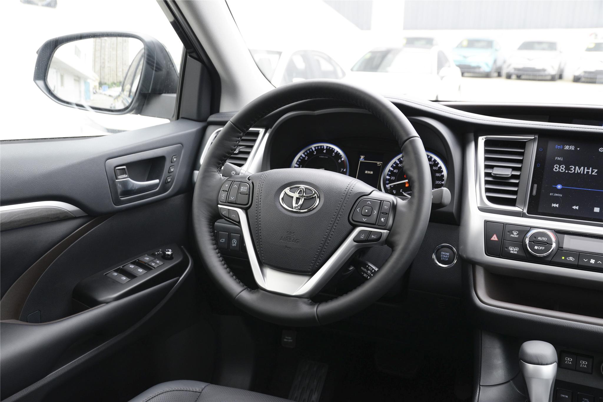 2023款丰田汉兰达车身刚性评测,汉兰达2021款四驱豪华7座内饰介绍