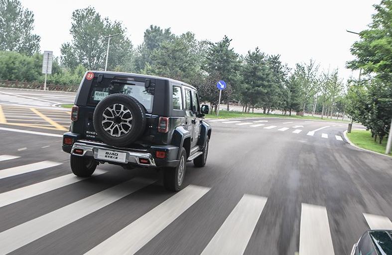 手握20万想买一辆b级车怎么选,手握20万预算想买suv该咋选