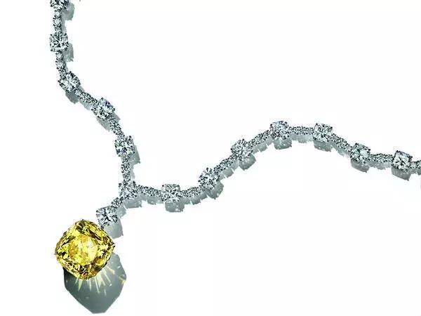 超多大牌集结狂欢，这个九月的魔都依旧嗨翻天