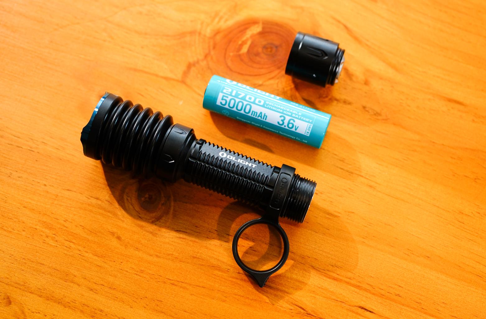 最纯粹的战术手电筒体验如何?傲雷WARRIOR武士X3首发上手