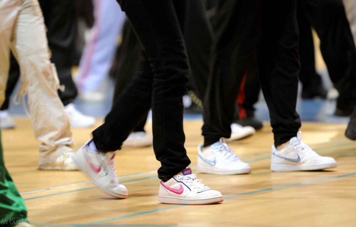 耐克真的不行了,耐克到底有多厉害