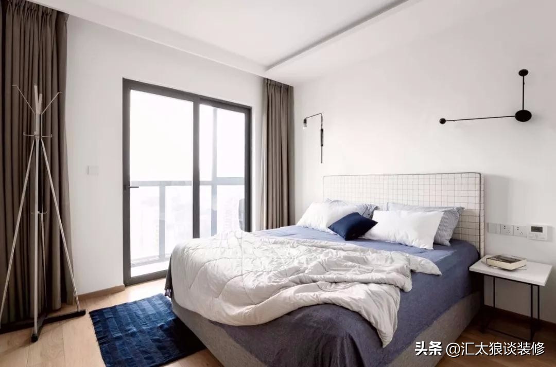 灰白绿原木家具装修风格,黑白灰原木简约风格