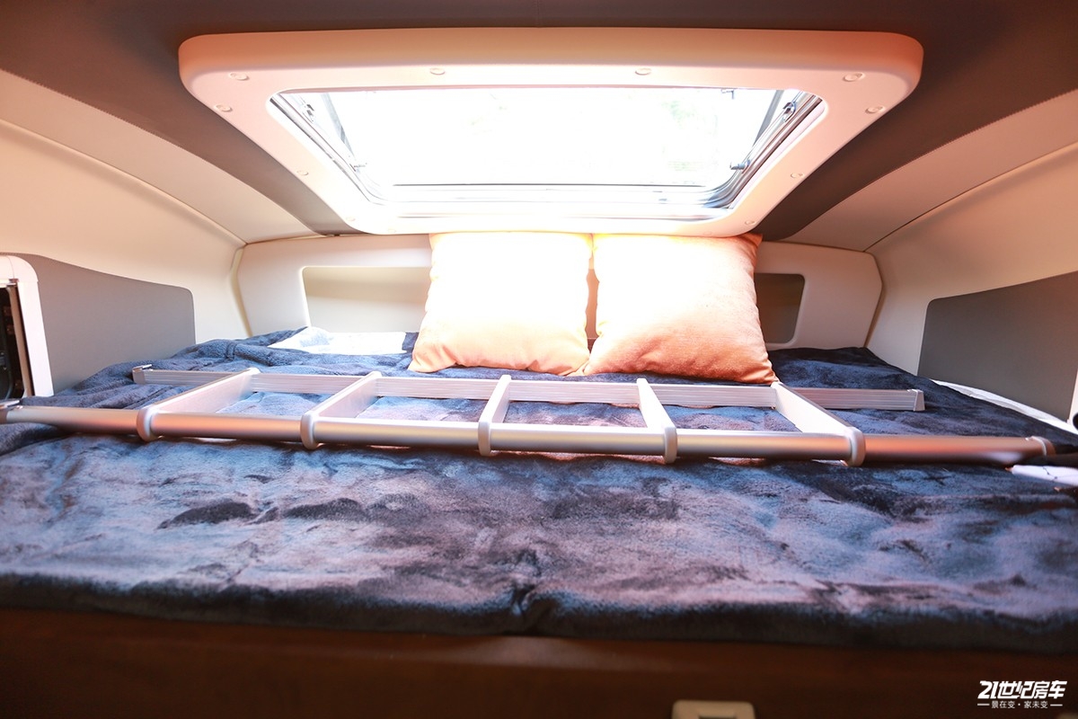 平头轻卡c型房车跃进,详解上汽跃进H500轻卡房车