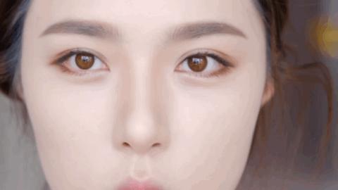 炸上热搜的她，说一句人间绝色不过分吧？