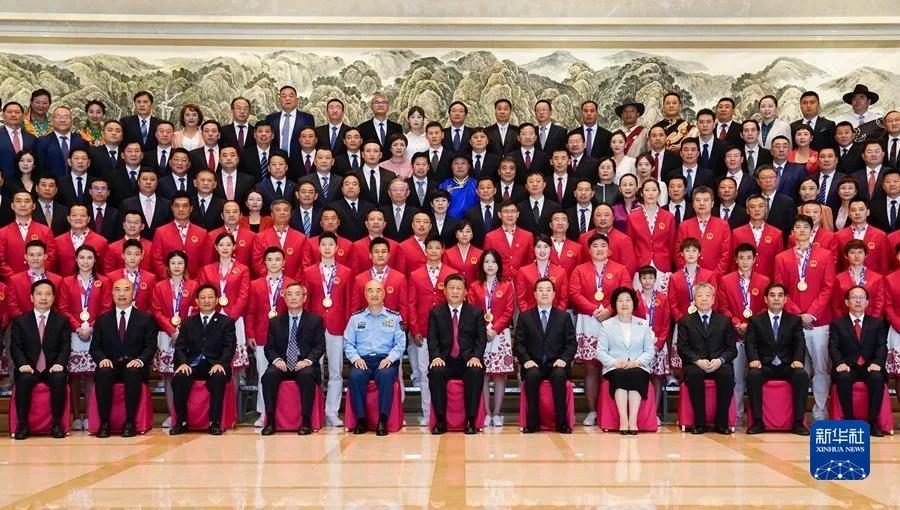 习*平近**出席第十四届全国运动会开幕式并宣布运动会开幕