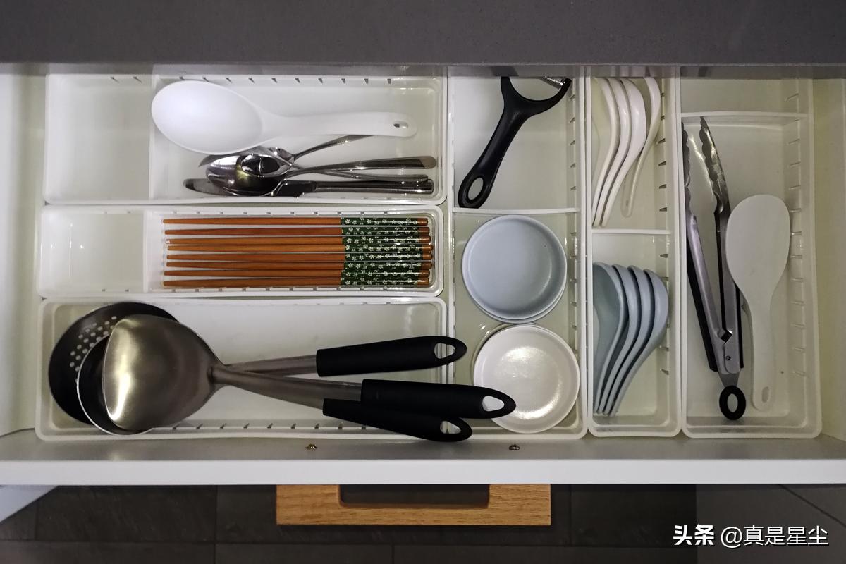 有钱买房子没钱装修的视频,没钱装一个房间的效果图