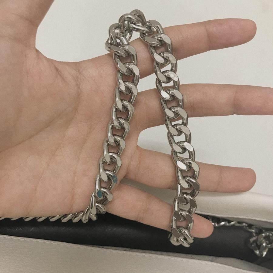 缩短包包链条DIY｜学会这个小秘诀不再被包链的长度问题所困扰