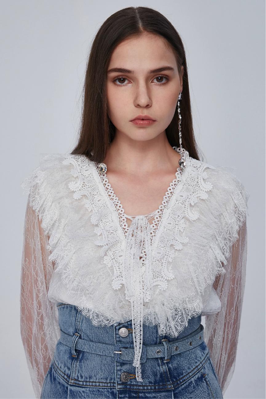 斜方肌明显怎么穿吊带,溜肩斜方肌刘亦菲