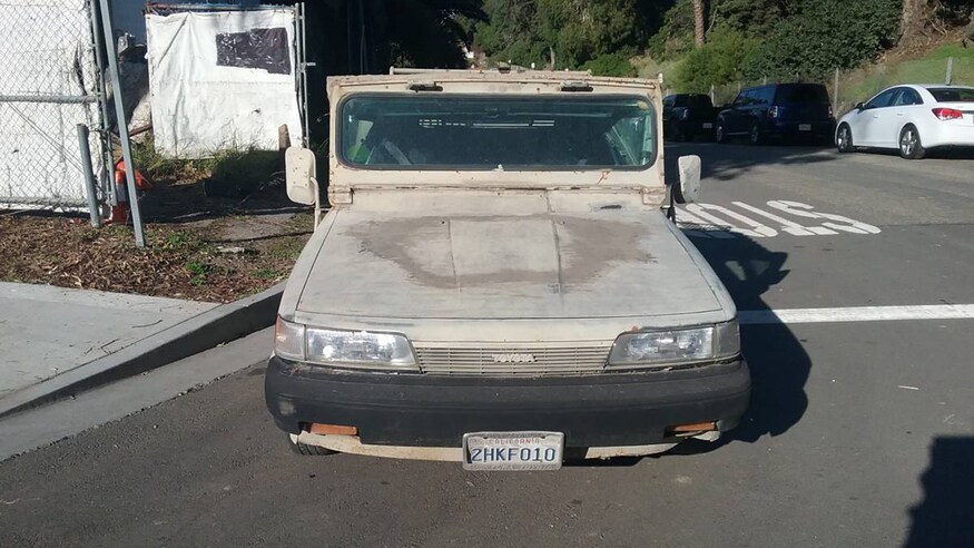 一位大兄弟把自己的凯美瑞改成悍马，而且还漏雨，价格仅500美元