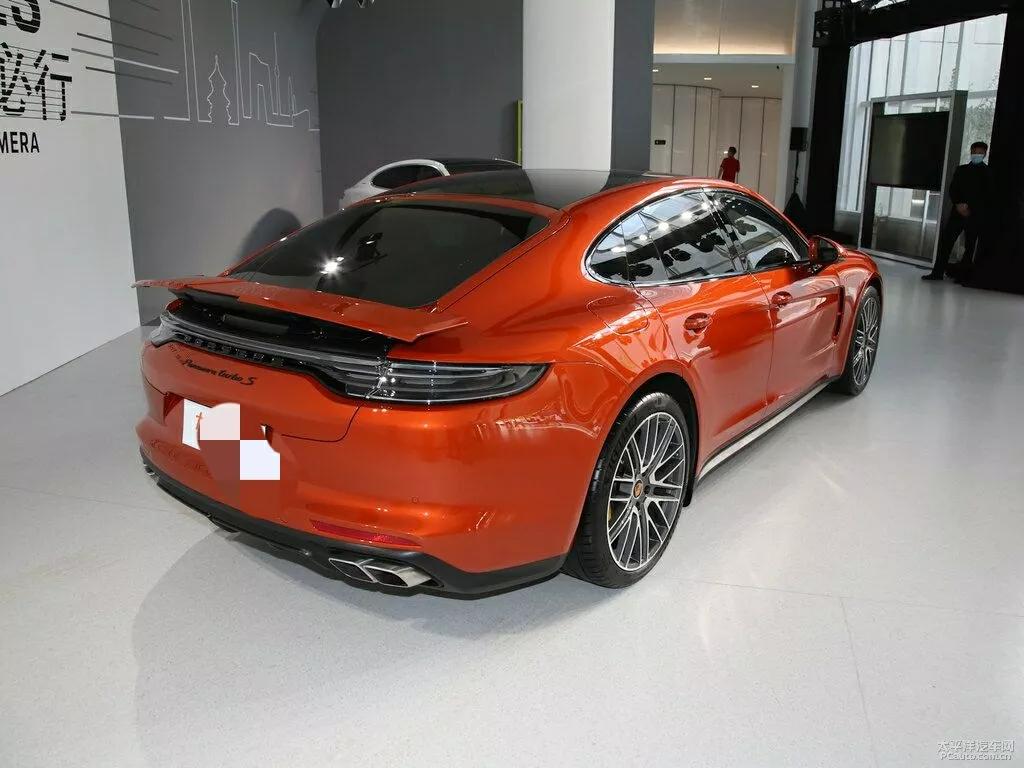 为什么有些人买车忌讳红色,为什么很多人买车不买纯电