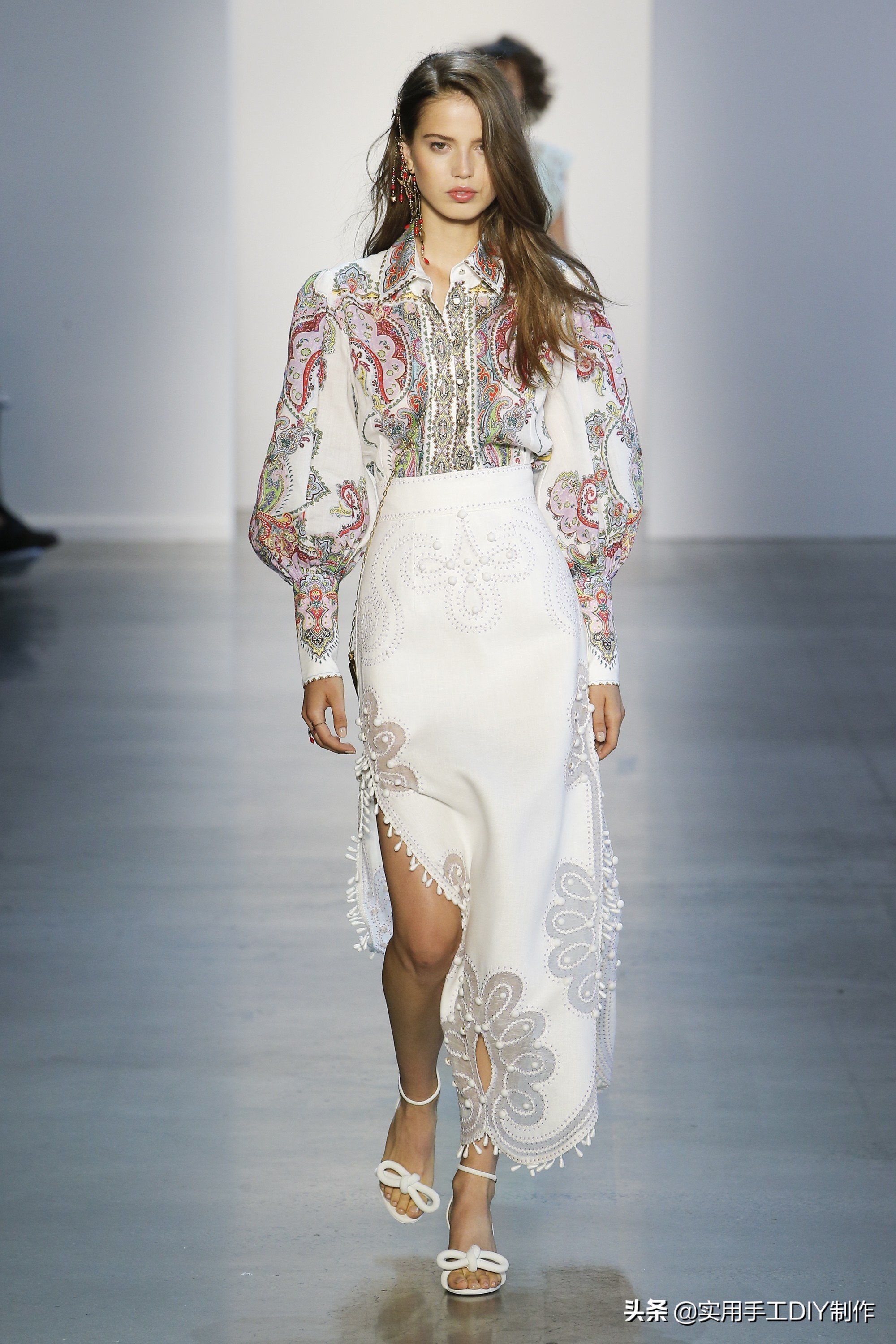 zimmermann连衣裙2019,zimmermann连衣裙2022春夏成衣系列