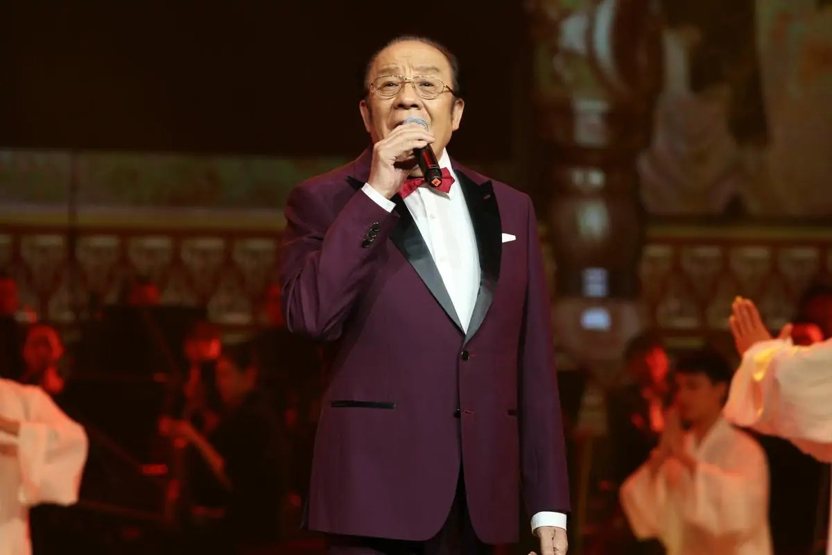 德艺双馨的老艺术家杨洪基,著名歌唱家杨洪基个人简介