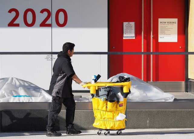 停赛后球员们在干嘛,nba球馆大变样
