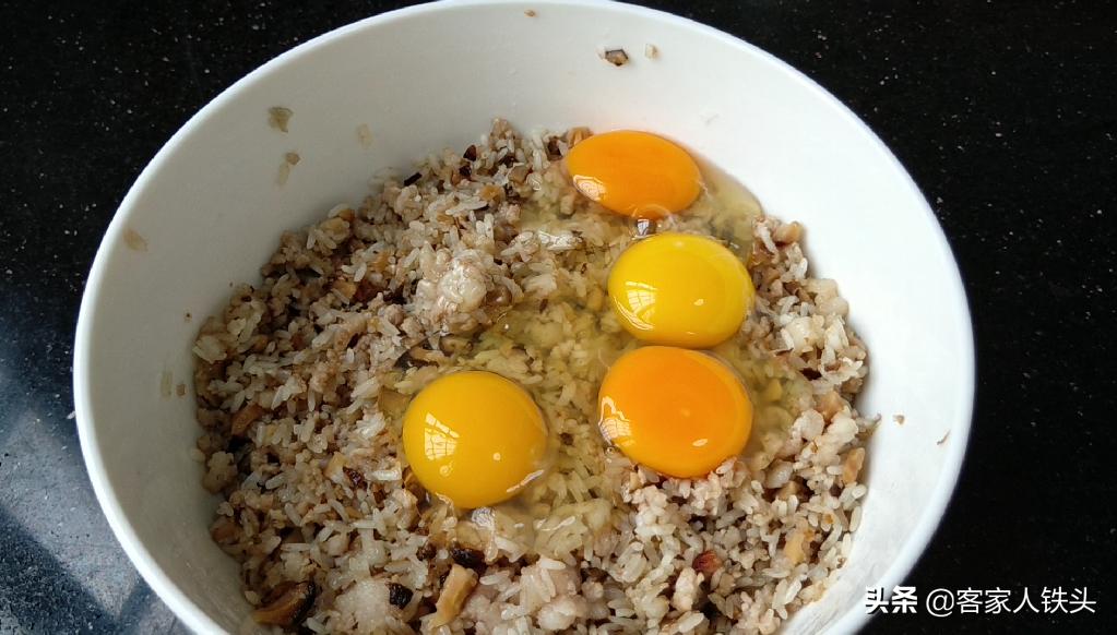 无肉糯米丸子辅食做法,宝宝糯米肉丸的做法