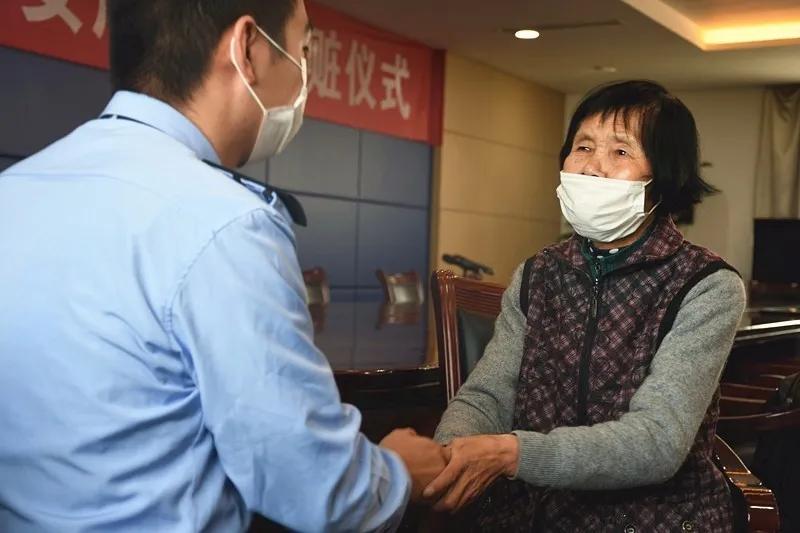 【澄警周报】将句号画在追赃挽损后——江阴警方举行集中发赃仪式