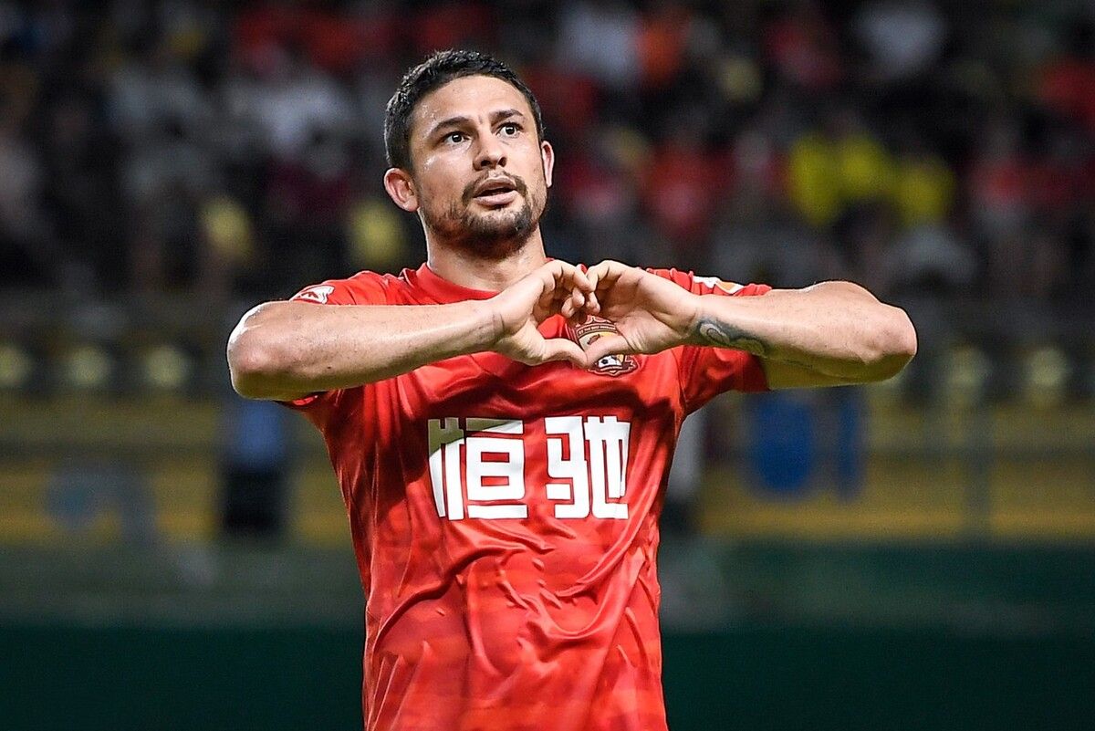 12强赛最有可能的阵容,恒大vs巴萨巴萨首发阵容