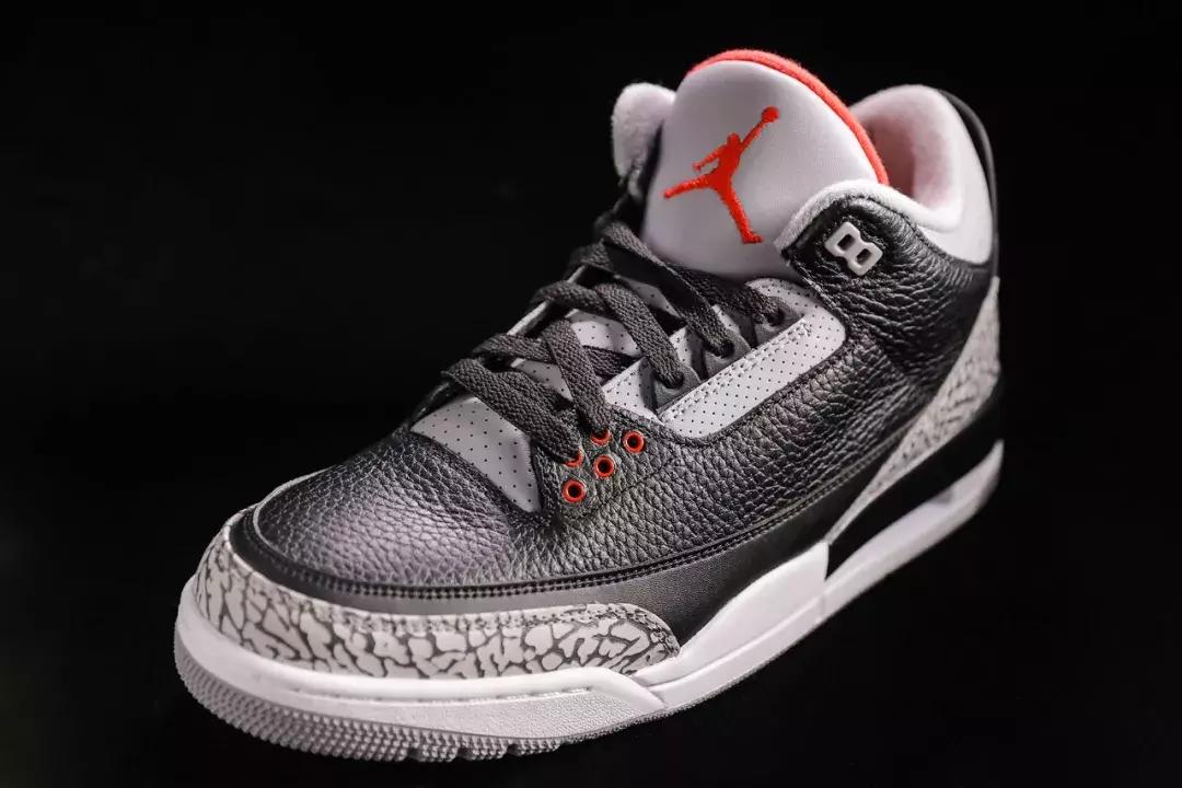 90后中国鞋王,中国90后在美国卖鞋