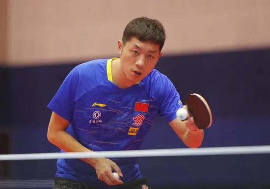 周六央视银屏：晚上黄金时间直播季后赛广东vs北京