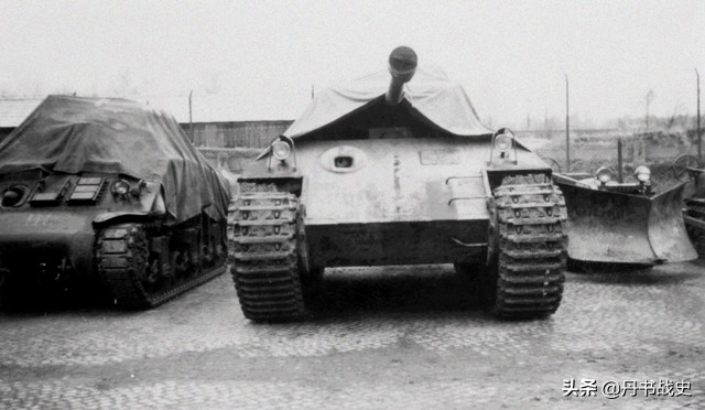 黑豹坦克的缺点,黑豹坦克是什么时候造出来的