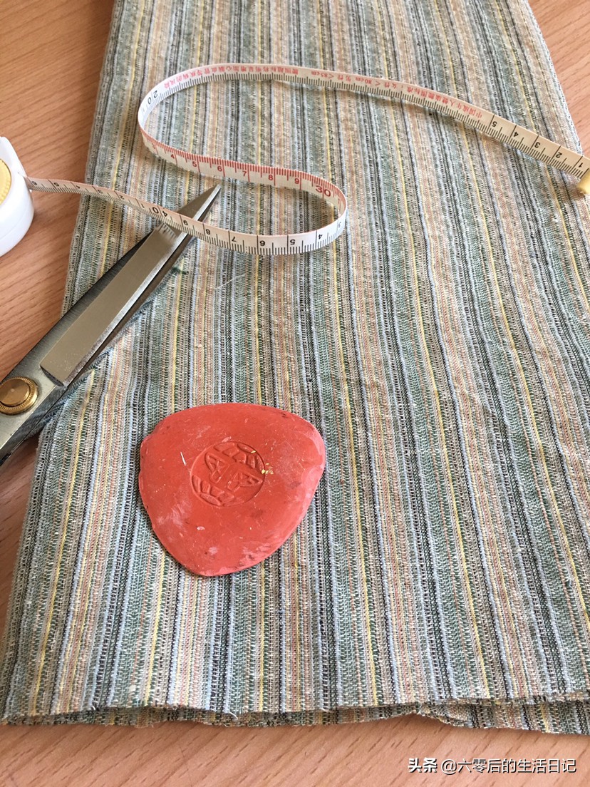 用旧裤子改造沙发套,旧沙发套改造视频教程