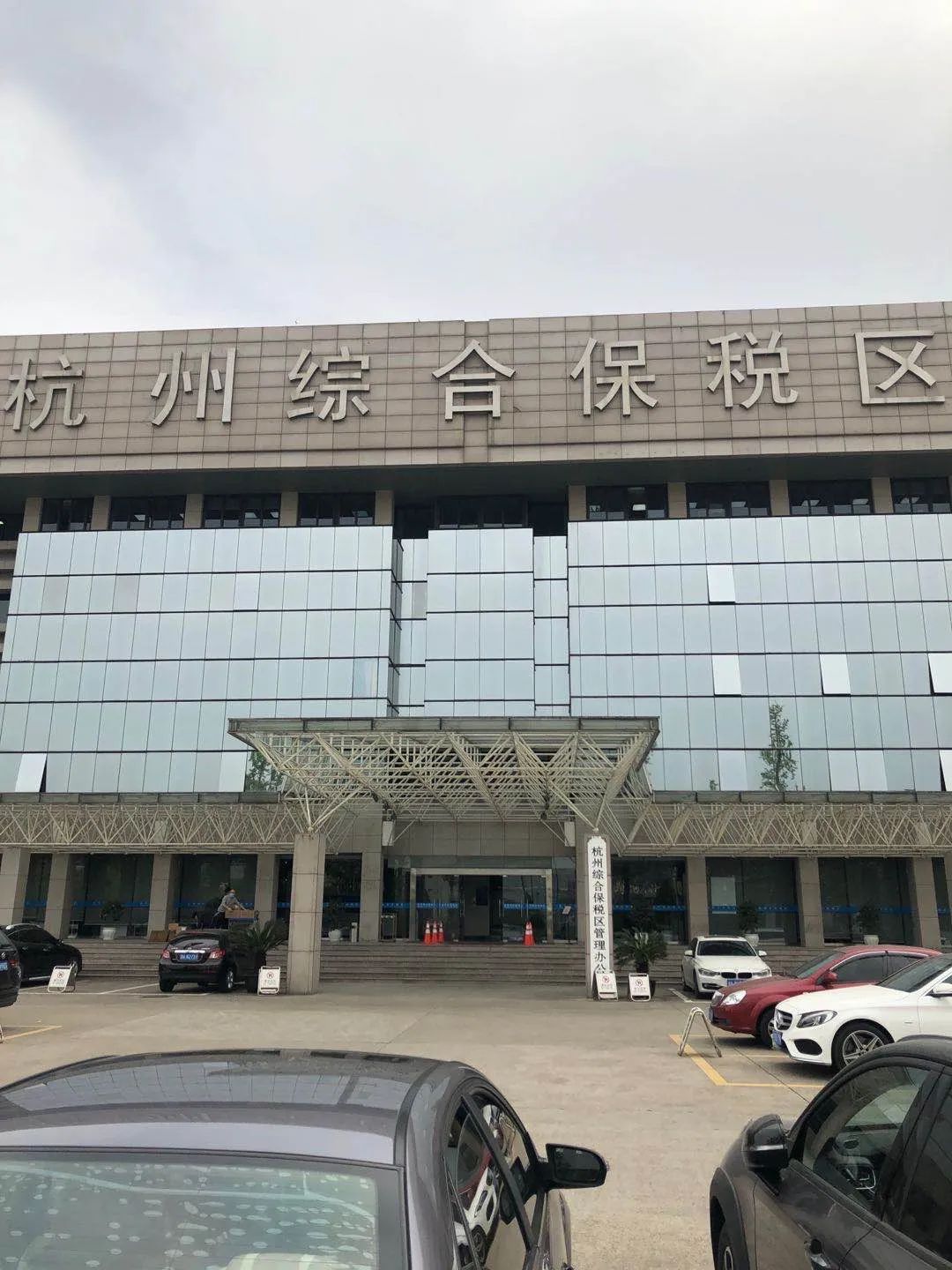 猫狗粮拿货渠道有哪些,猫狗粮进货批发市场