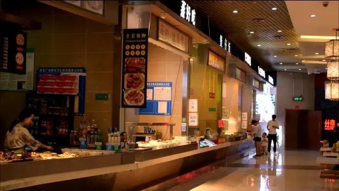 花果园购物中心攻略,花果园游玩推荐晚上