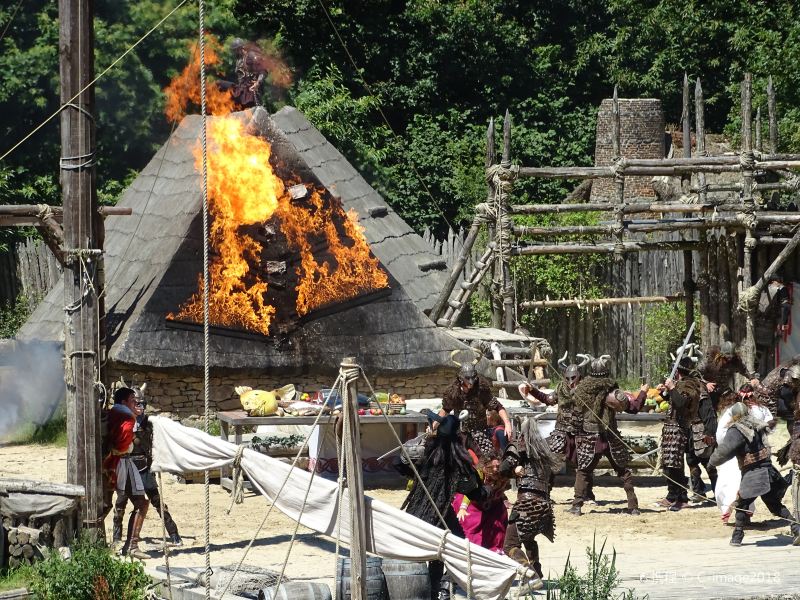 娉曞紡娴极椋庢儏寤虹瓚灏忛晣,璁捐璧忔瀽娉曞浗涔℃潙寤虹瓚