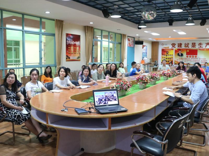 芳菊开林耀青松冠岩列全诗,芳菊开林耀全诗翻译