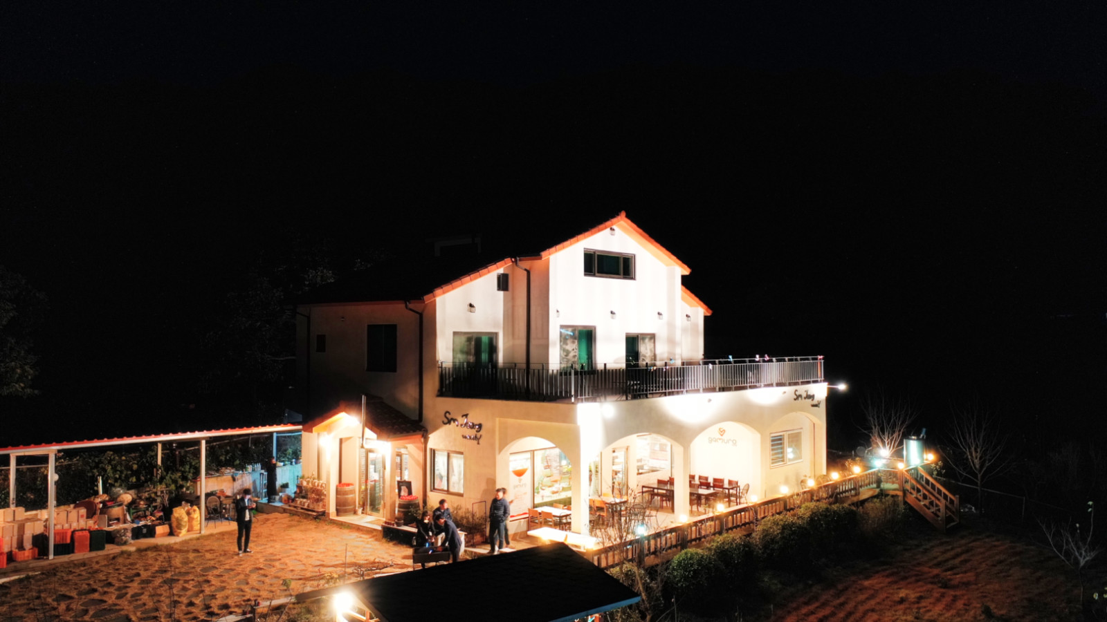 哇，人参随便挖！韩国还能这么玩