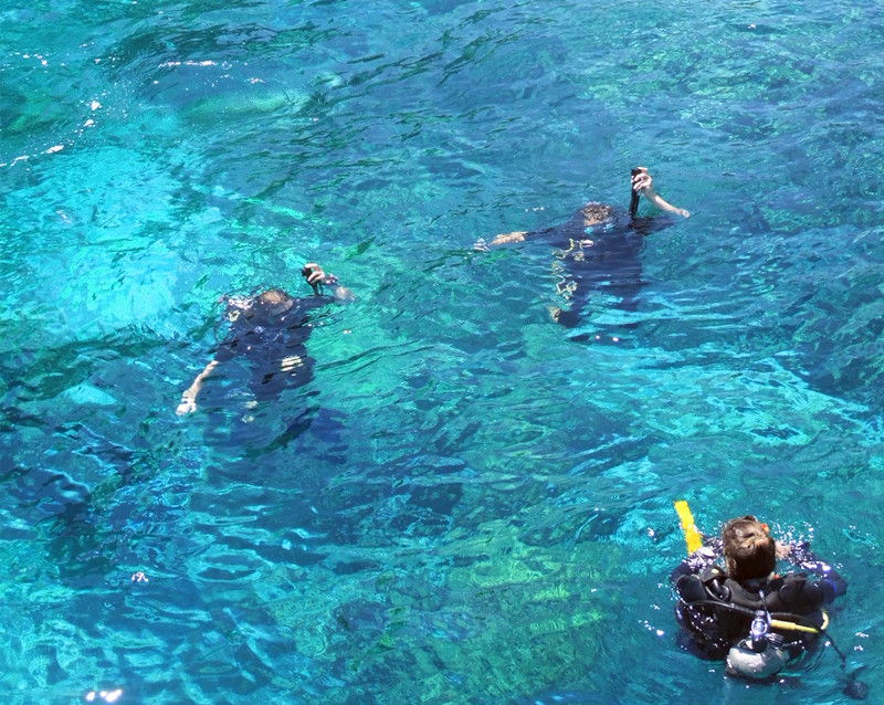 兰塔哈哈岛简介,泰国芭提雅兰岛潜水