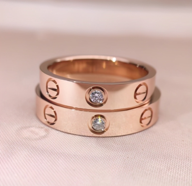 大牌子结婚对戒有哪些款式,结婚对戒卡地亚款式