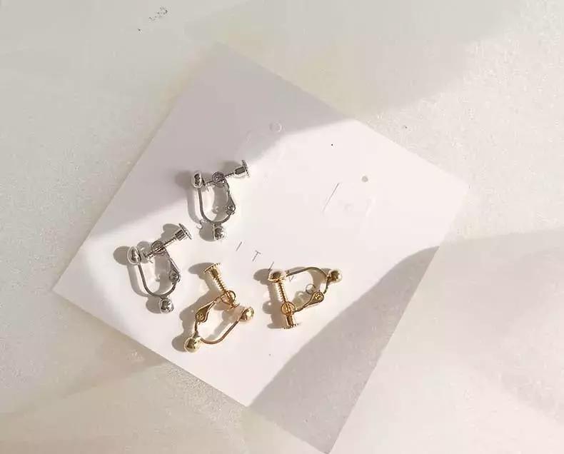 想打耳洞又怕打了不好看,想打耳洞但是怕耳洞长脏东西