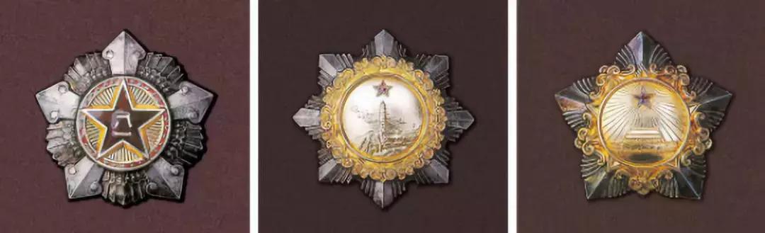 周令钊最美奋斗者授勋,周令钊设计团旗