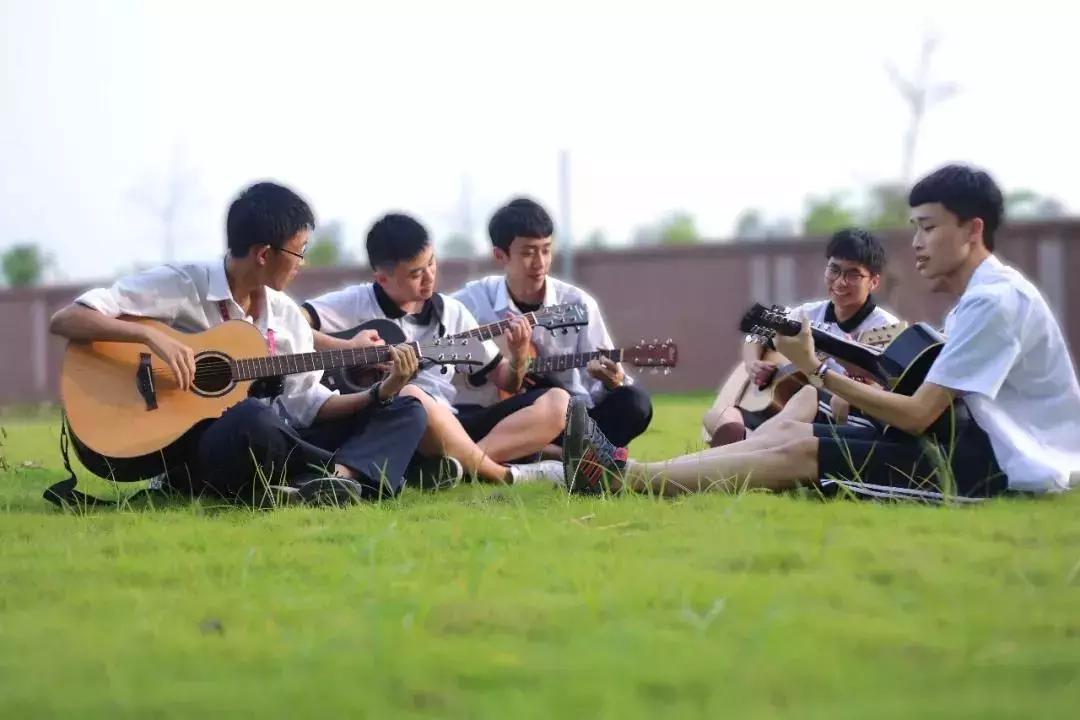 惠州光正实验学校完整版,惠州光正实验学校李梓翔