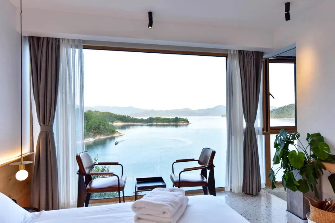 真正一线湖景！千岛湖这家“颜值杀”民宿自带一个超强属性