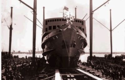 卢作孚：16岁教书，32岁创业，45岁拯救上百万人，曾获毛主席赞赏