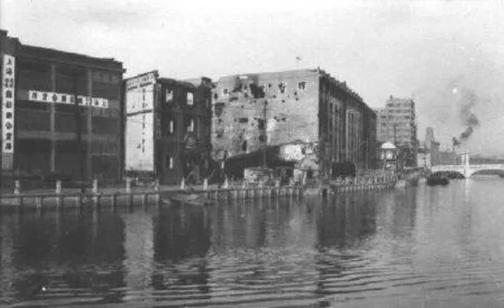 致敬八年抗战的中华英雄,致敬八零后勿忘初心