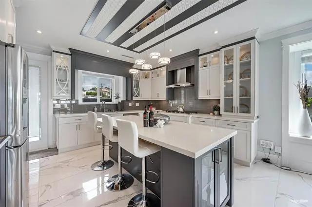 住在本拿比的理由，一个就够了