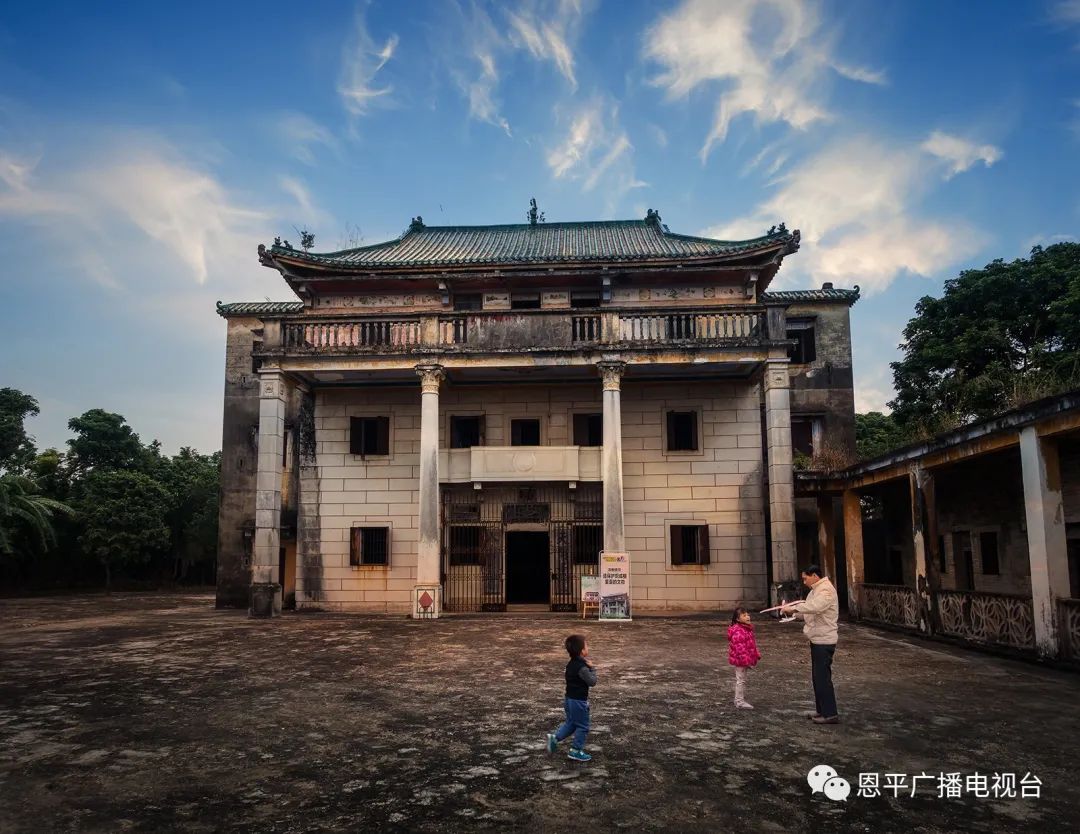 恩平拍客郑君文：用快门定格家乡变迁