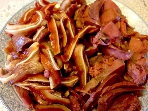 云南特色菜有哪些菜名,云南菜名