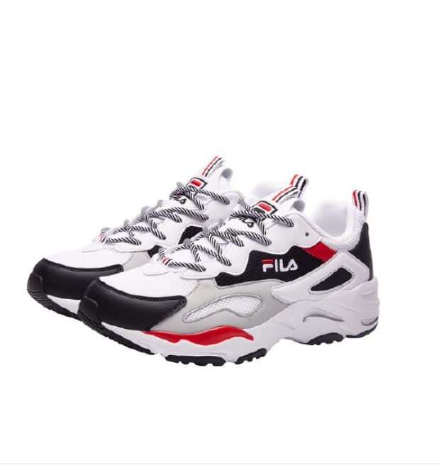 斐乐秋季新款复古跑鞋,斐乐复古春季跑鞋