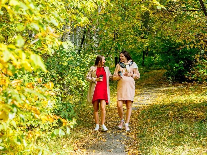 为什么女明星生完孩子肚子这么平,明星生孩子是怎么恢复身材的