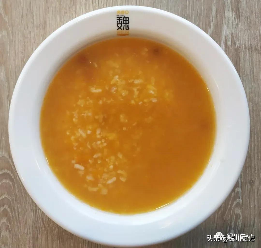 今天冒险出门上银川新华街去吃个魏家凉皮!/臧新宏