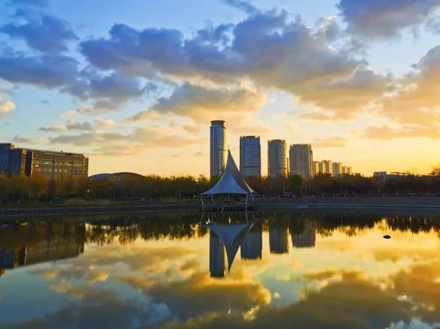 怎样拍云的视频,拍云的技巧和方法