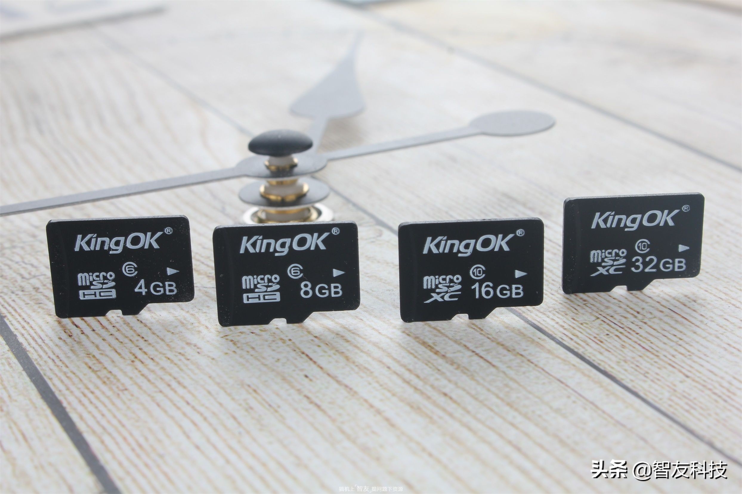 买tf卡时还有一个大的卡是什么,tf卡必须标注读写速度吗