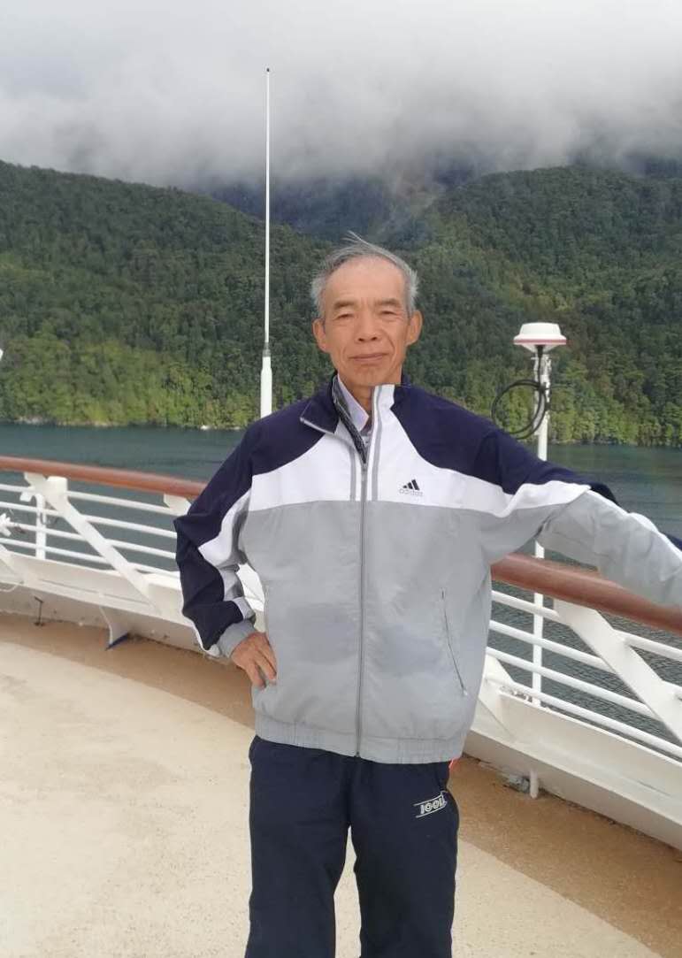 程立达七言诗《回眸苍茫》三十九首