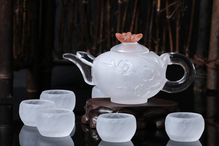 不锈钢水壶做的茶具好吗,水晶茶具和玻璃茶具区别
