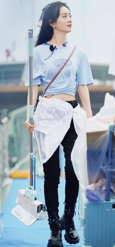 吴宣仪穿衣服造型被团队吐槽,吴宣仪谈衣品太土综艺